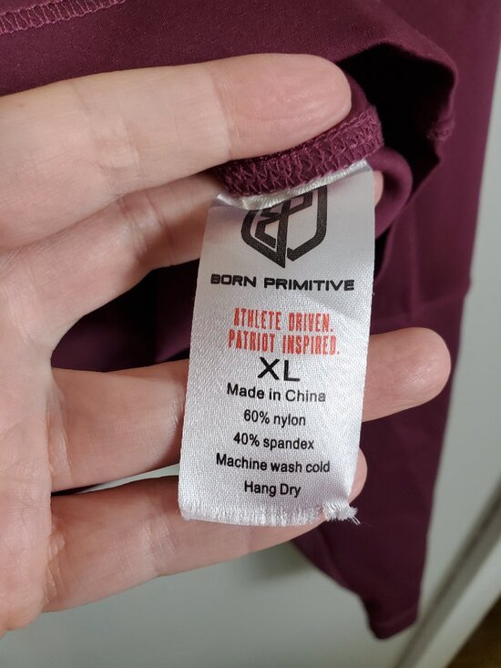 BORN PRIMITIVE Convertible Pullover Hoodie 1/2 Zip Cropped Sangria Women's XL - Picture 11 of 13